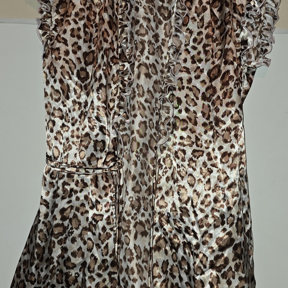 Leopard Print Satin Robe - Picture 5 of 5